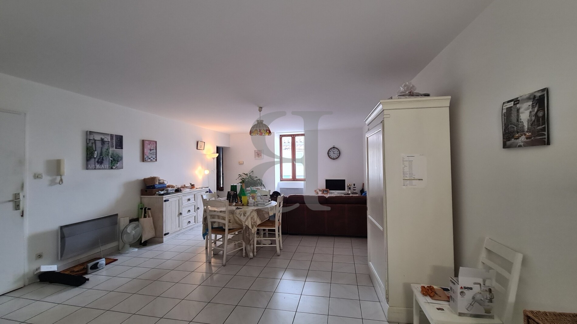 villa-lisle-sur-la-sorgue-sur-terrain-de331-m2-big-0