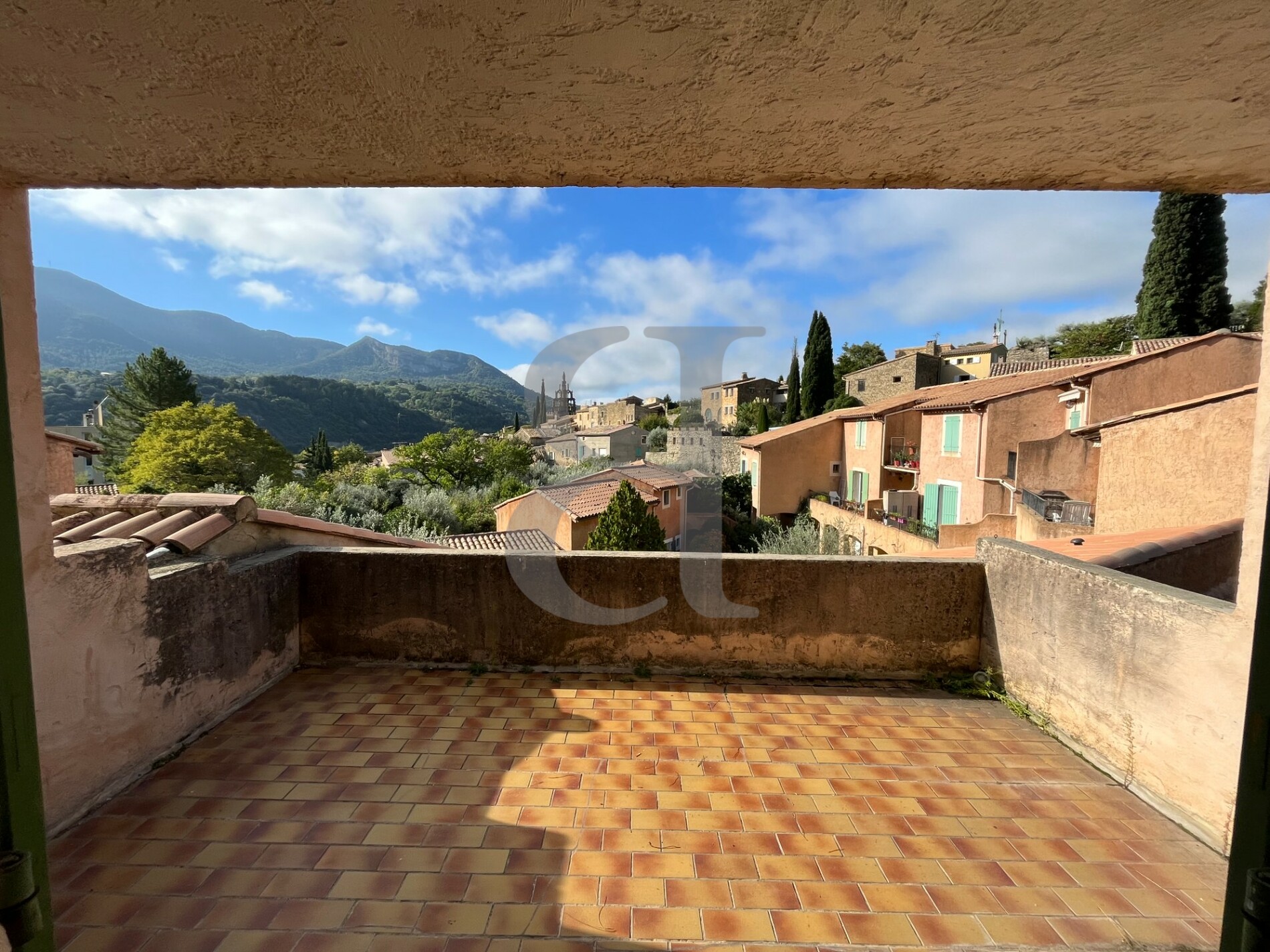 maison-de-village-saint-remy-de-provence-sur-terrain-de125-m2-big-0